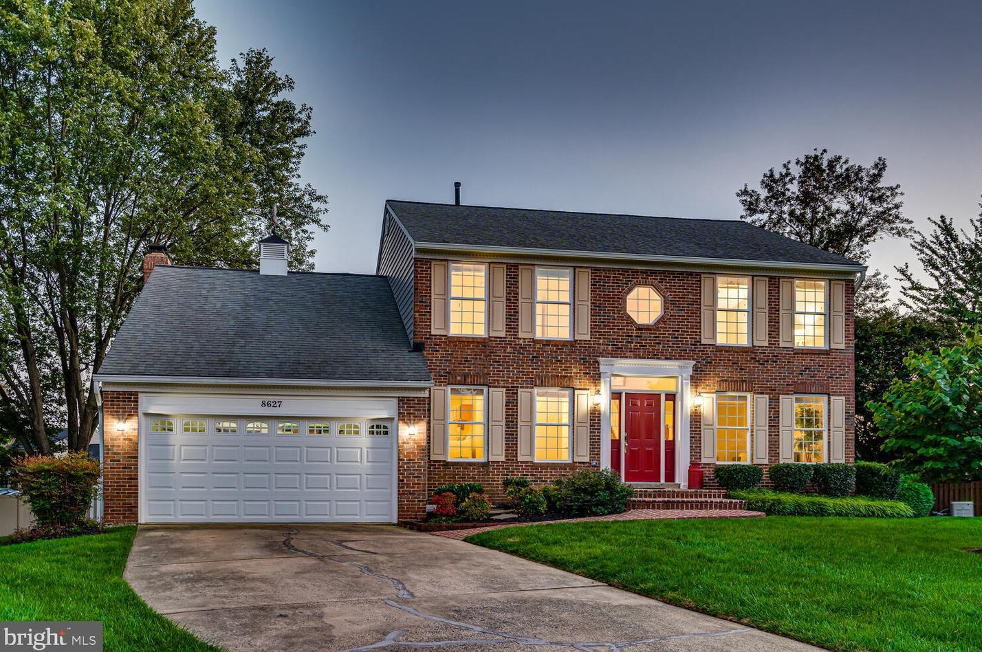 8627 Hollowbrook Way, Manassas VA  20110-7010 exterior