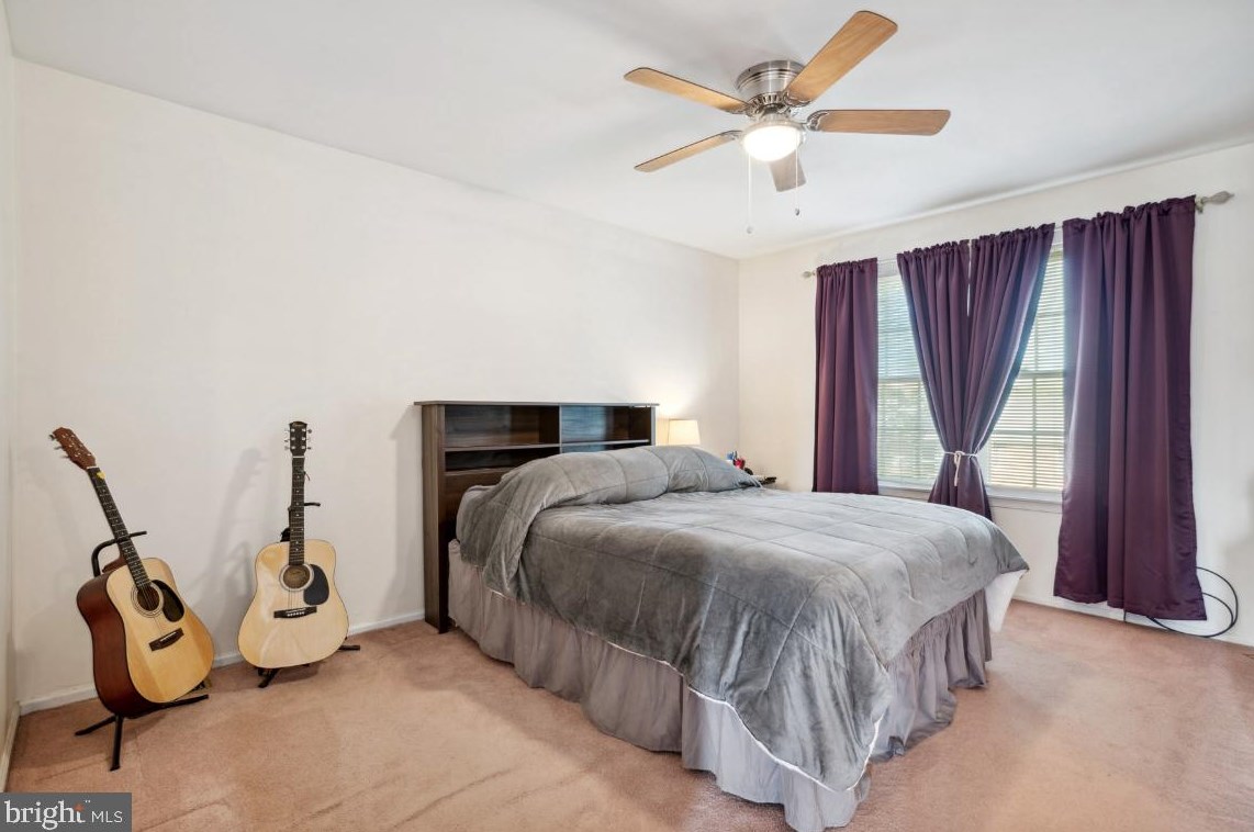 10123 Wimbledon Ct, Manassas VA 20110-2186 exterior