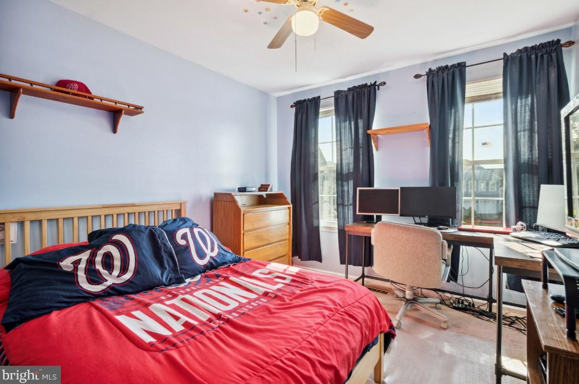 10123 Wimbledon Ct, Manassas VA 20110-2186 exterior