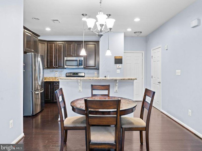 9537 Mine Gap Way, Manassas VA  20110-2577 exterior