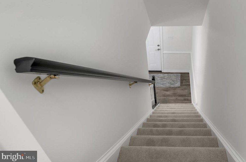 9007 Miles Pl, Manassas VA 20110-4210 exterior