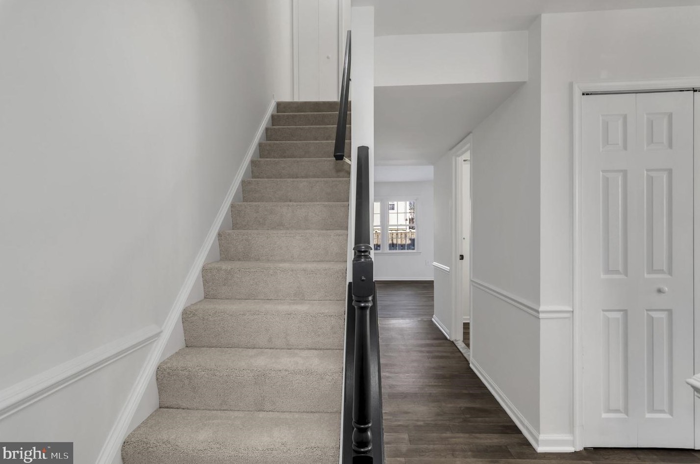 9007 Miles Pl, Manassas VA 20110-4210 exterior