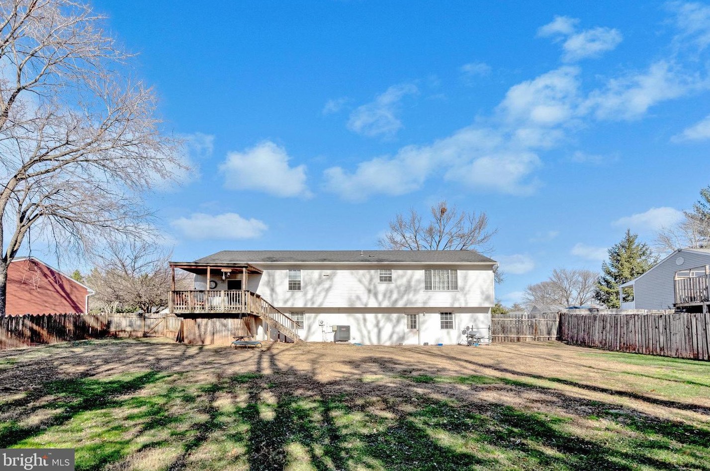 9193 Winterset Dr, Manassas VA 20110 exterior