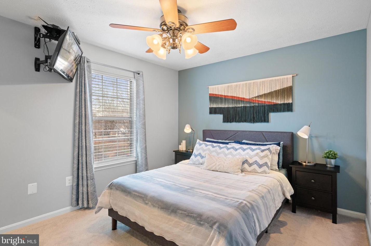 9611 Cloverhill Rd, Manassas VA  20110-2753 exterior