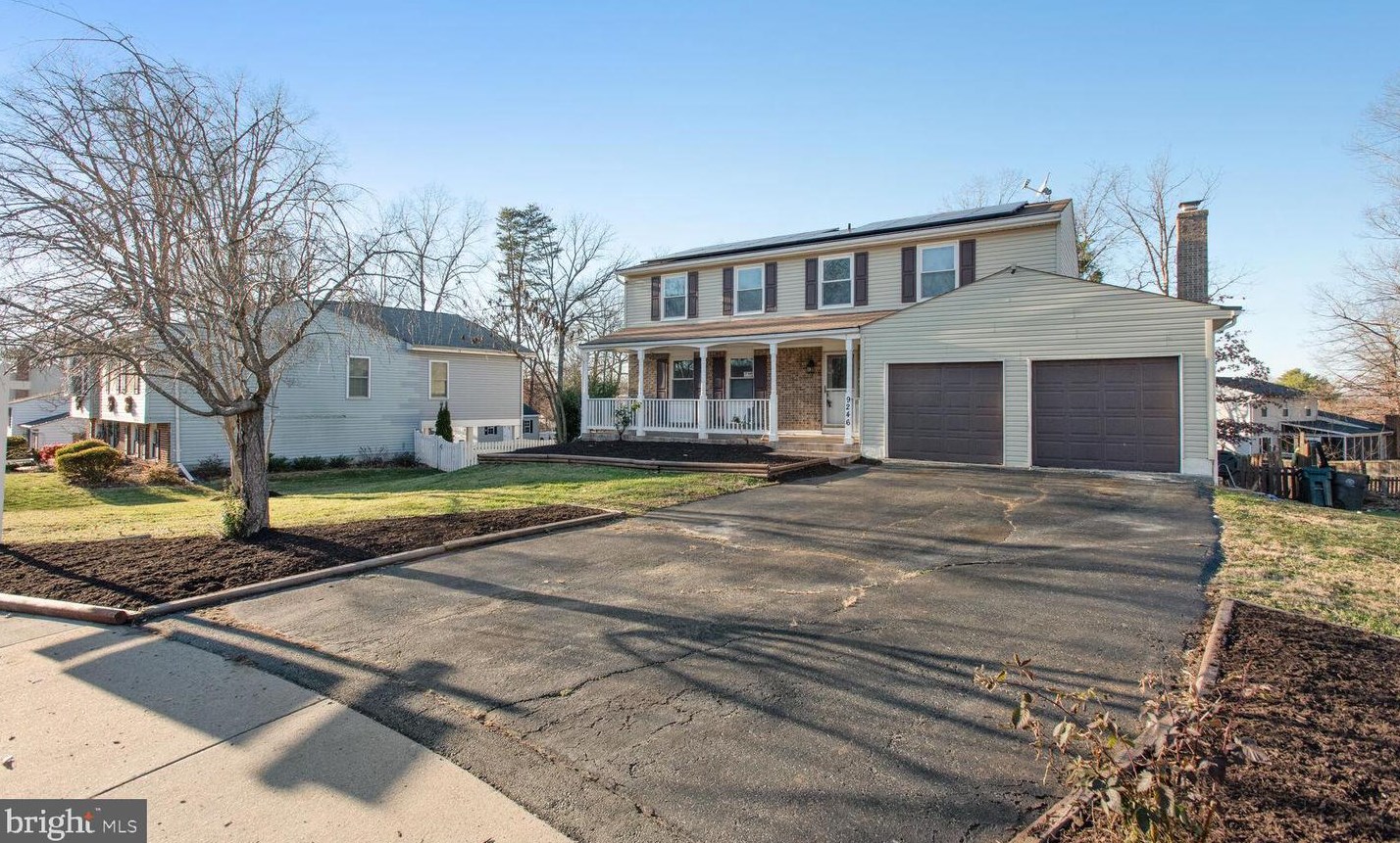 9246 Oakglen Ct, Manassas VA  20110-4621 exterior
