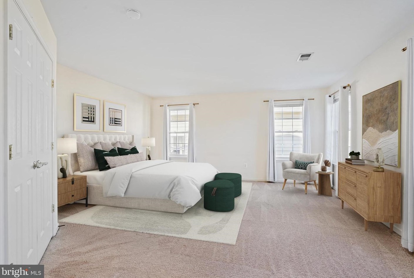 8214 Warfield St, Manassas VA  20110-3006 exterior