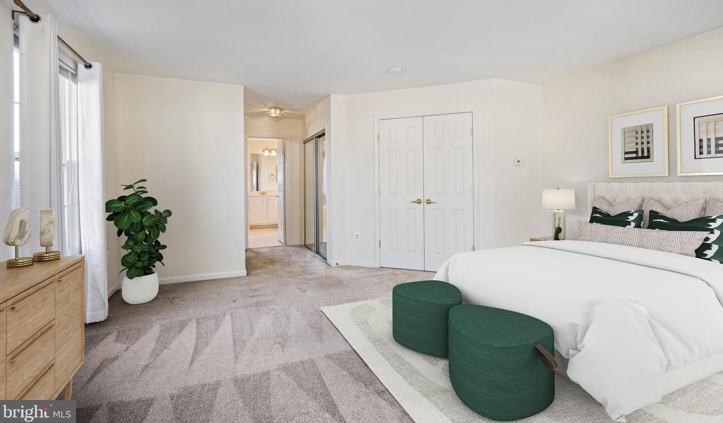 8214 Warfield St, Manassas VA  20110-3006 exterior