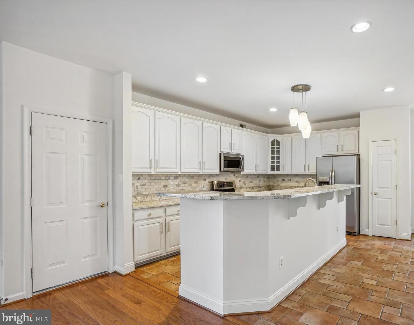 8214 Warfield St, Manassas VA  20110-3006 exterior