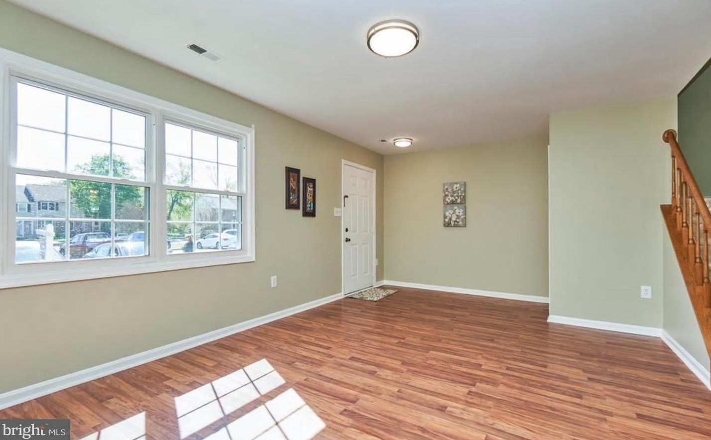 8582 Adamson St, Manassas VA  20110-6317 exterior