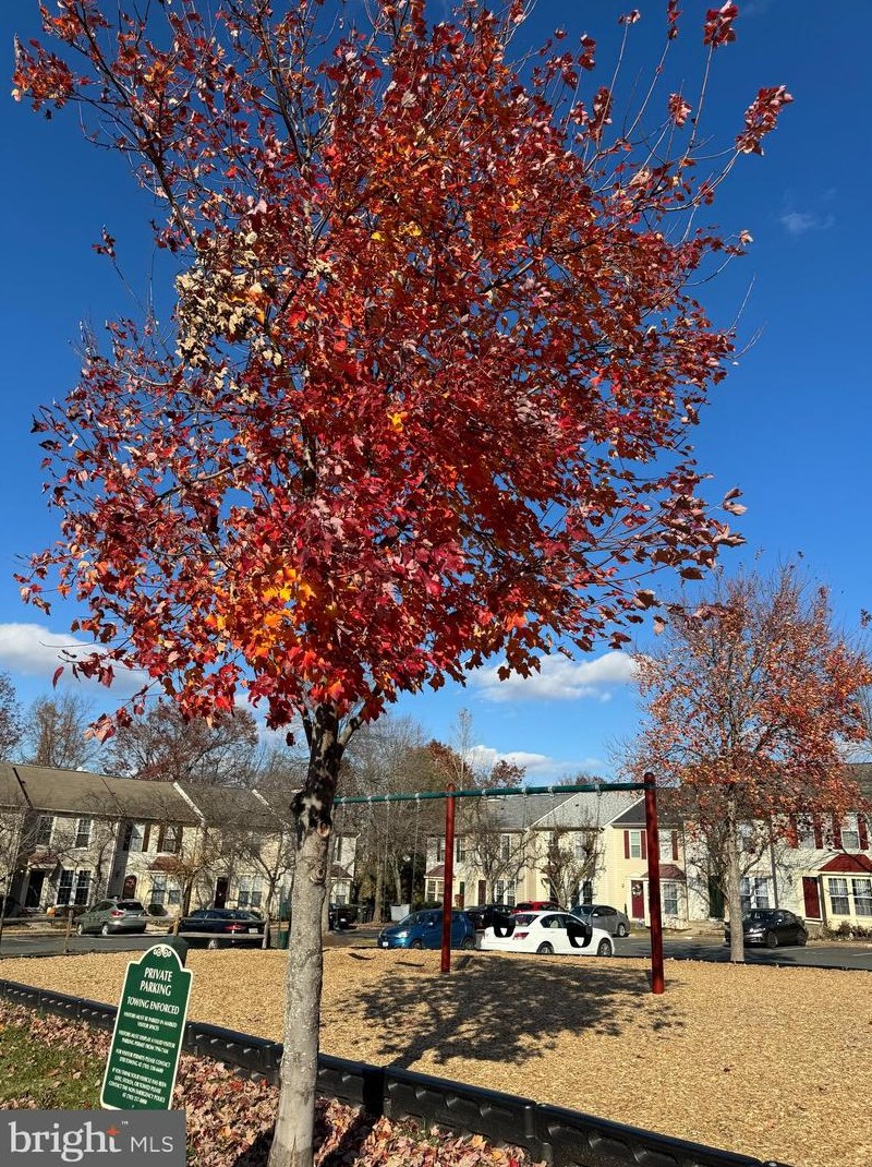 9478 Teaberry Ct, Manassas VA  20110-5673 exterior