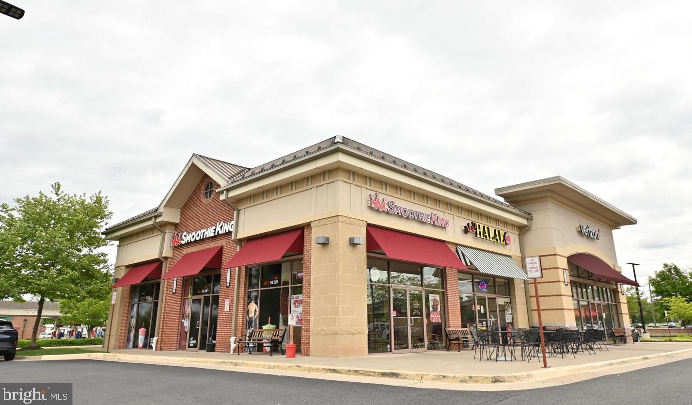 9478 Teaberry Ct, Manassas VA  20110-5673 exterior