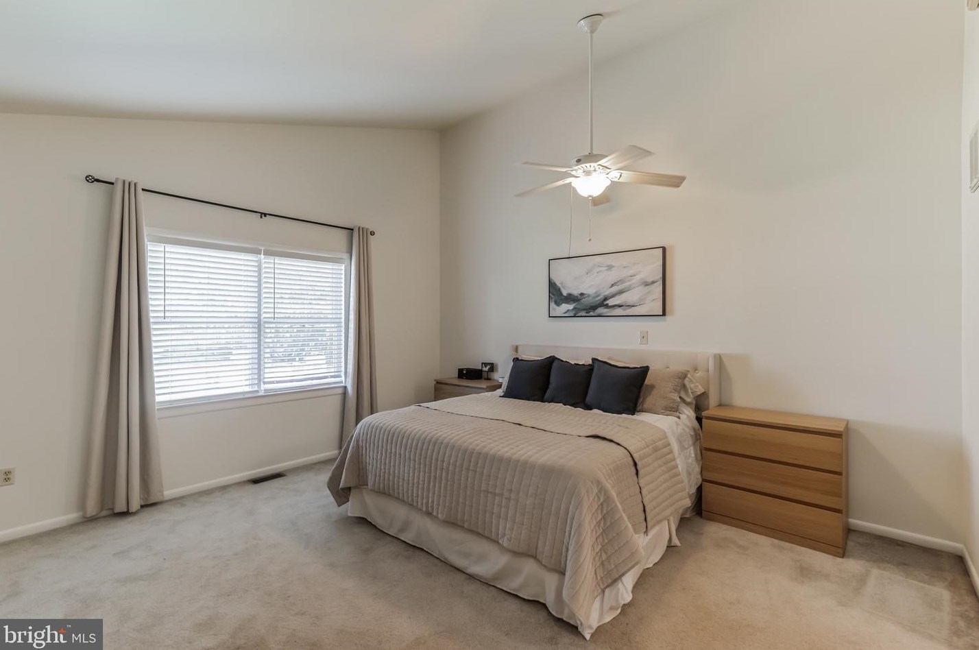 10307 Poe Dr, Manassas VA  20110-6147 exterior