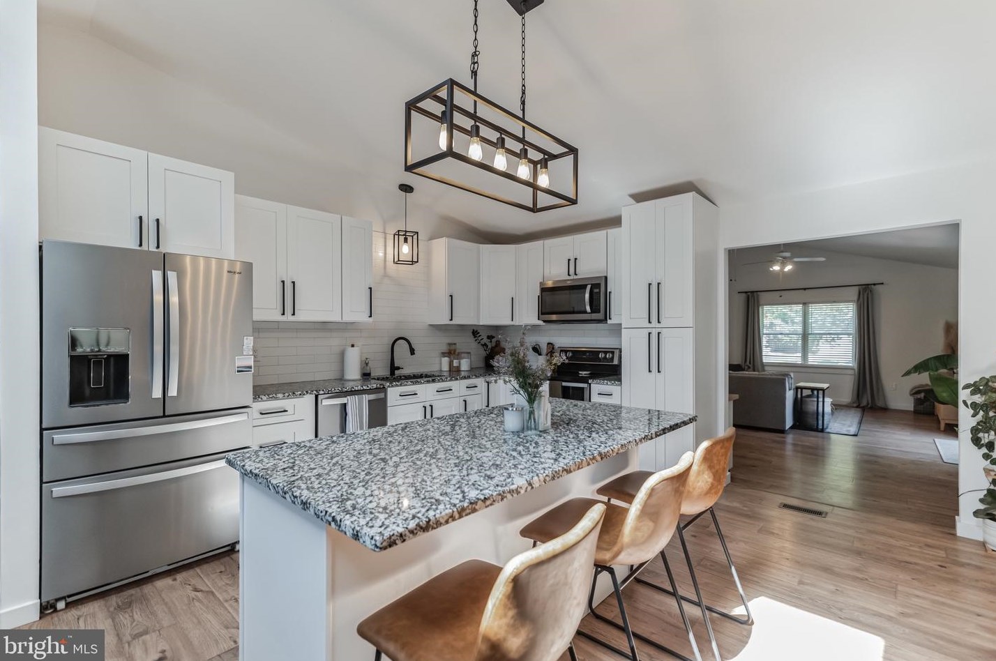 10307 Poe Dr, Manassas VA  20110-6147 exterior