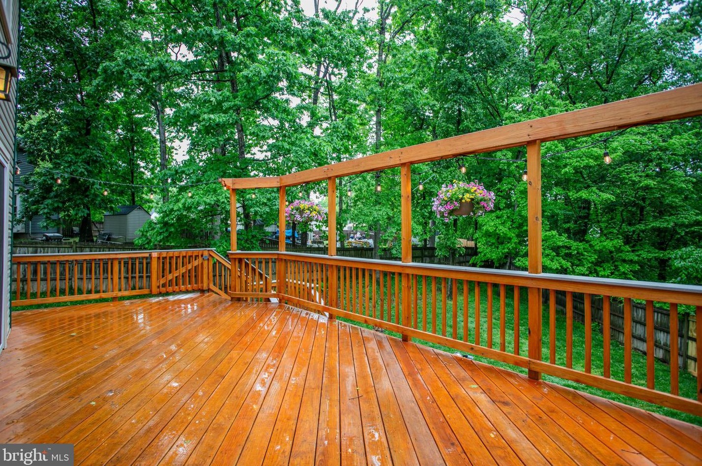 10243 Battlefield Dr, Manassas VA  20110-6051 exterior