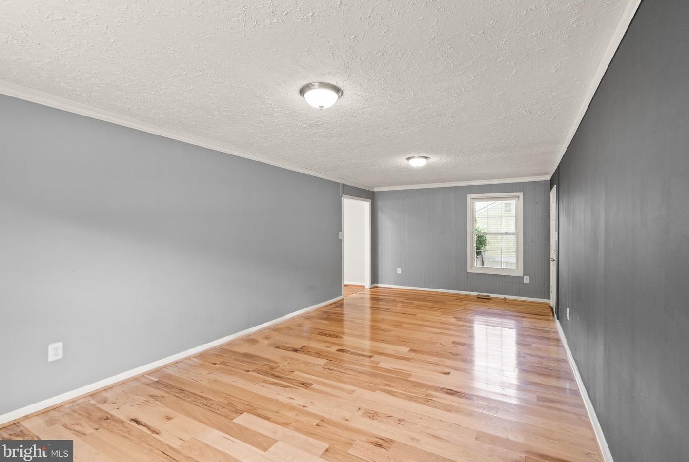 9197 Winterset Dr, Manassas VA 20110 exterior