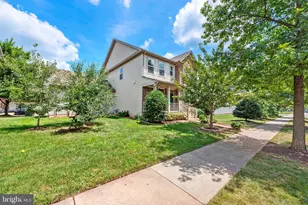 9939 Lake Jackson Dr, Manassas, VA 20110 - Photo 3