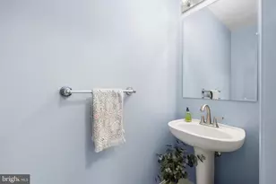 9301 Veridan Dr, Manassas, VA 20110 - Photo 9