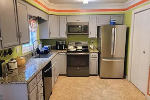 9058 Old Hickory Ct, Manassas, VA 20110 - Photo 3