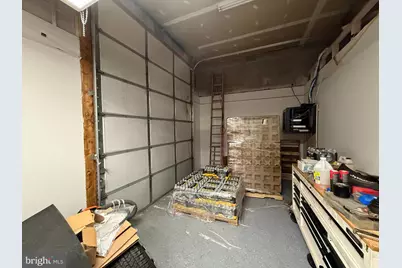 8649 Phoenix Drive, Manassas, VA 20110 - Photo 15