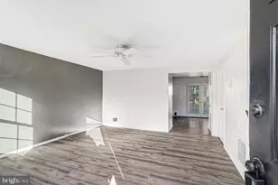 8329 Georgian Ct, Manassas, VA 20110 - Photo 5