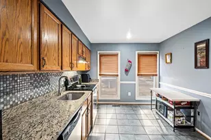 8436 Willow Glen Ct, Manassas, VA 20110 - Photo 11