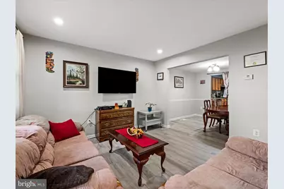 8436 Willow Glen Court, Manassas, VA 20110 - Photo 9