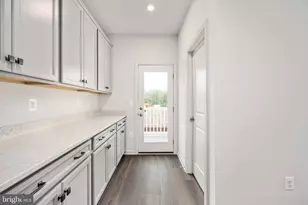 10114 Queens Wy, Manassas, VA 20110 - Photo 25