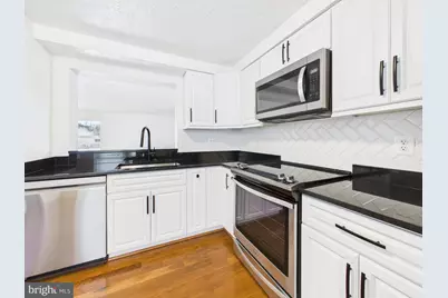 9049 New Britain Circle, Manassas, VA 20110 - Photo 9