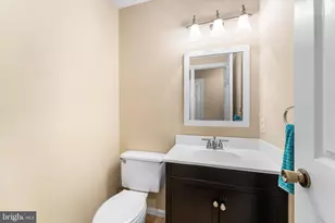 10140 Forest Hill Cir, Manassas, VA 20110 - Photo 17