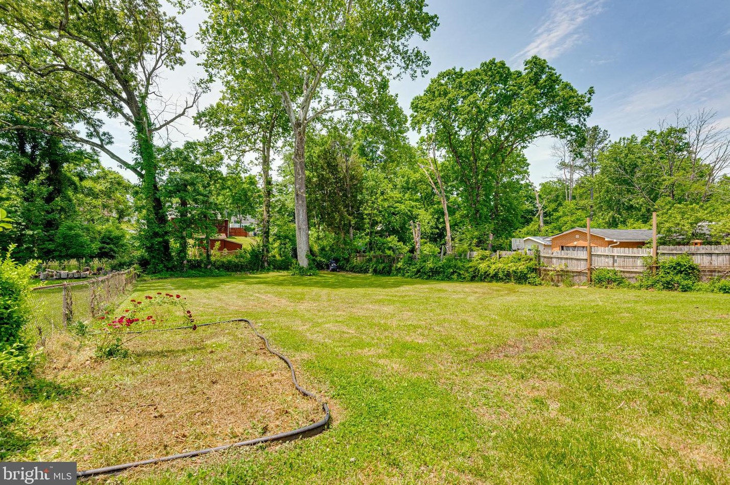 125 Lambert Dr, Manassas VA  20111-1829 exterior