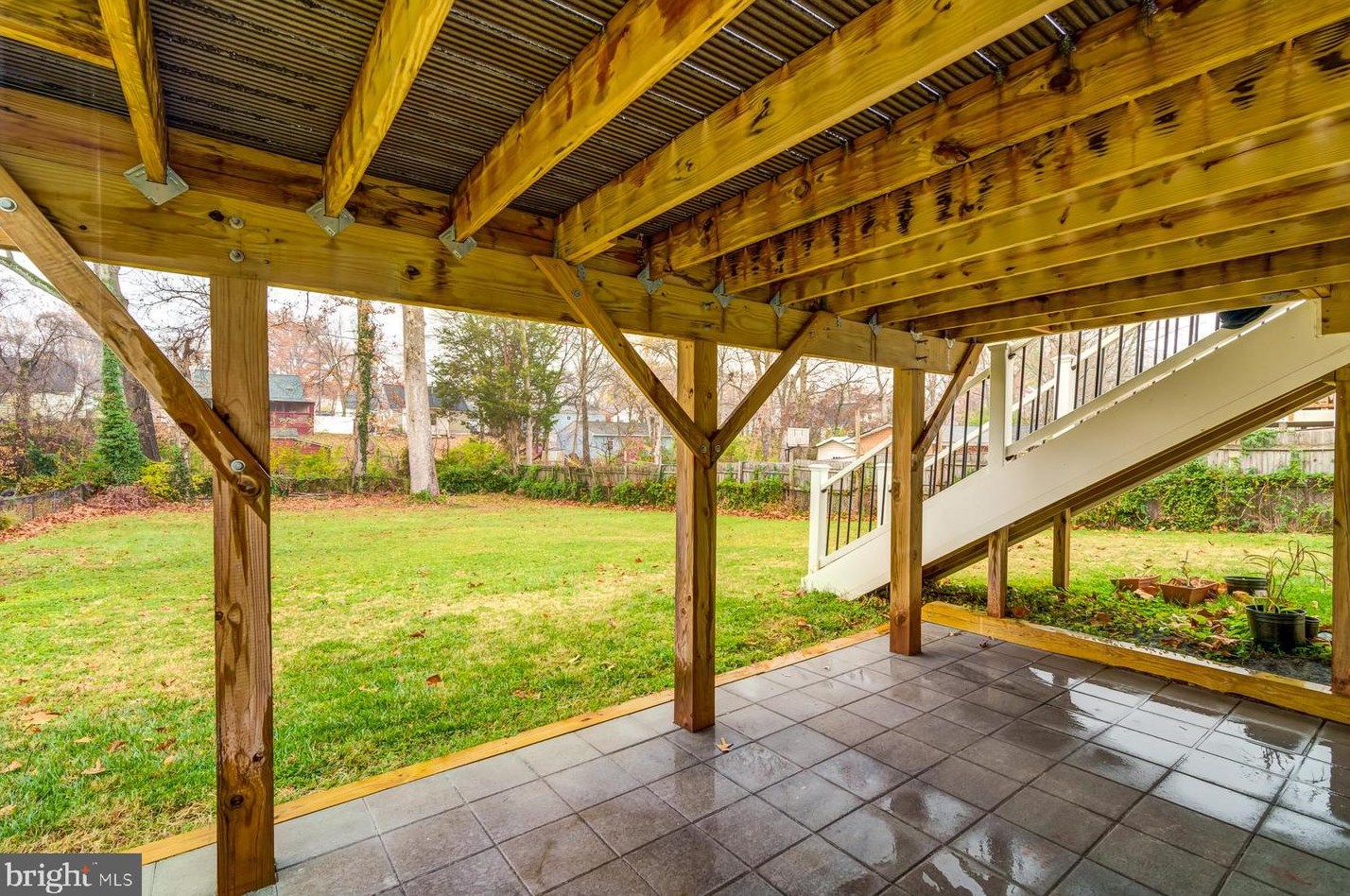 125 Lambert Dr, Manassas VA  20111-1829 exterior