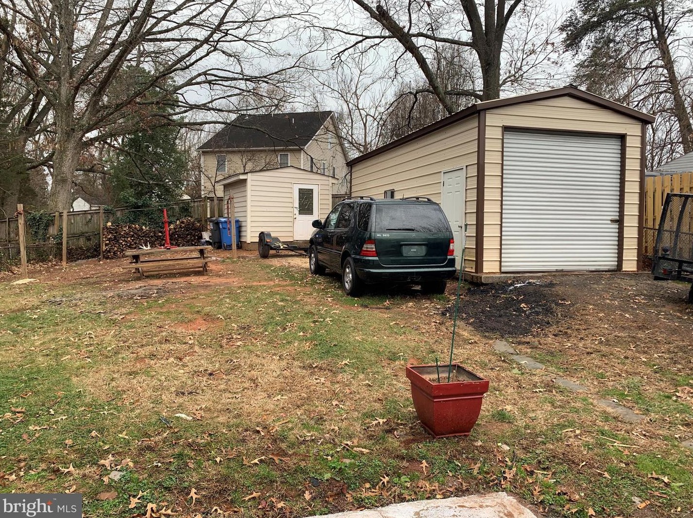 259 Moseby Dr, Manassas VA  20111-2012 exterior
