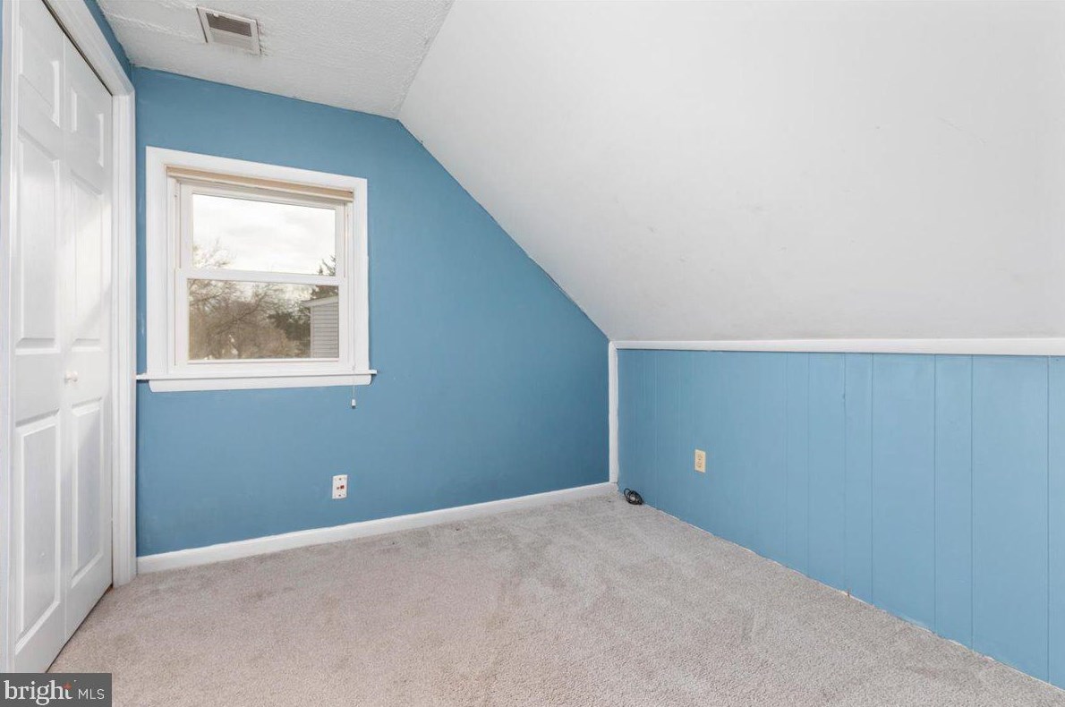 126 Mace St, Manassas VA  20111-2037 exterior