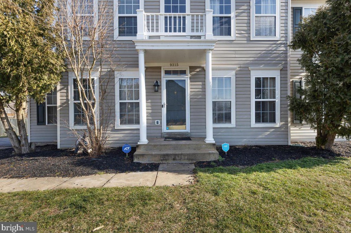 9315 Hedgeford St, Manassas VA  20111-3040 exterior