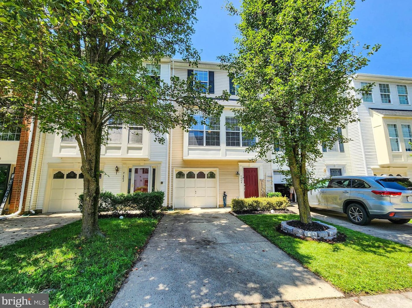 9404 Lanae Ln, Manassas VA  20111-8243 exterior