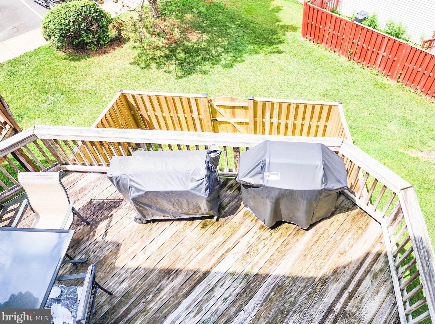 9404 Lanae Ln, Manassas VA  20111-8243 exterior