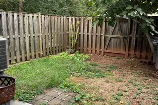 8452 Sandstone Way, Manassas Park, VA 20111 - Photo 9