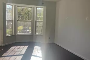 9418 Black Hawk Ct, Manassas Park, VA 20111 - Photo 35
