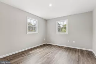 186 Lambert Dr, Manassas Park, VA 20111 - Photo 23