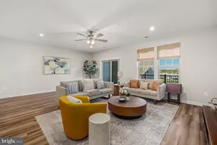 609 Percy Pl, Manassas Park, VA 20111 - Photo 3