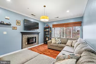 9722 Holmes Pl, Manassas Park, VA 20111 - Photo 17