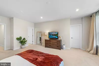 203 Park Central Terrace, Manassas, VA 20111 - Photo 13