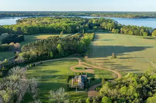 1425 Twiggs Ferry Rd, Hartfield, VA 23071 - Photo 3