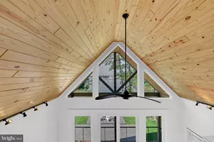 138 Delta Dr, Deltaville, VA 23043 - Photo 51