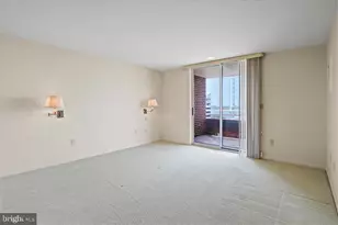 215 Brooke Ave, Norfolk, VA 23510 - Photo 37