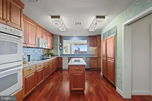 215 Brooke Ave, Norfolk, VA 23510 - Photo 7