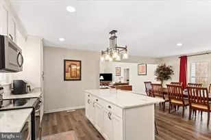 517 W Riverside Dr, Lanexa, VA 23089 - Photo 13