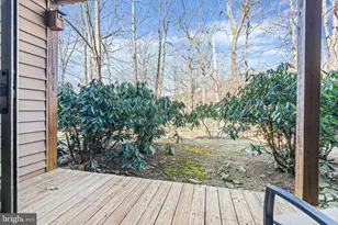 752 Laurelwood, Roseland, VA 22967 - Photo 17