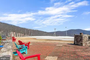 752 Laurelwood, Roseland, VA 22967 - Photo 45