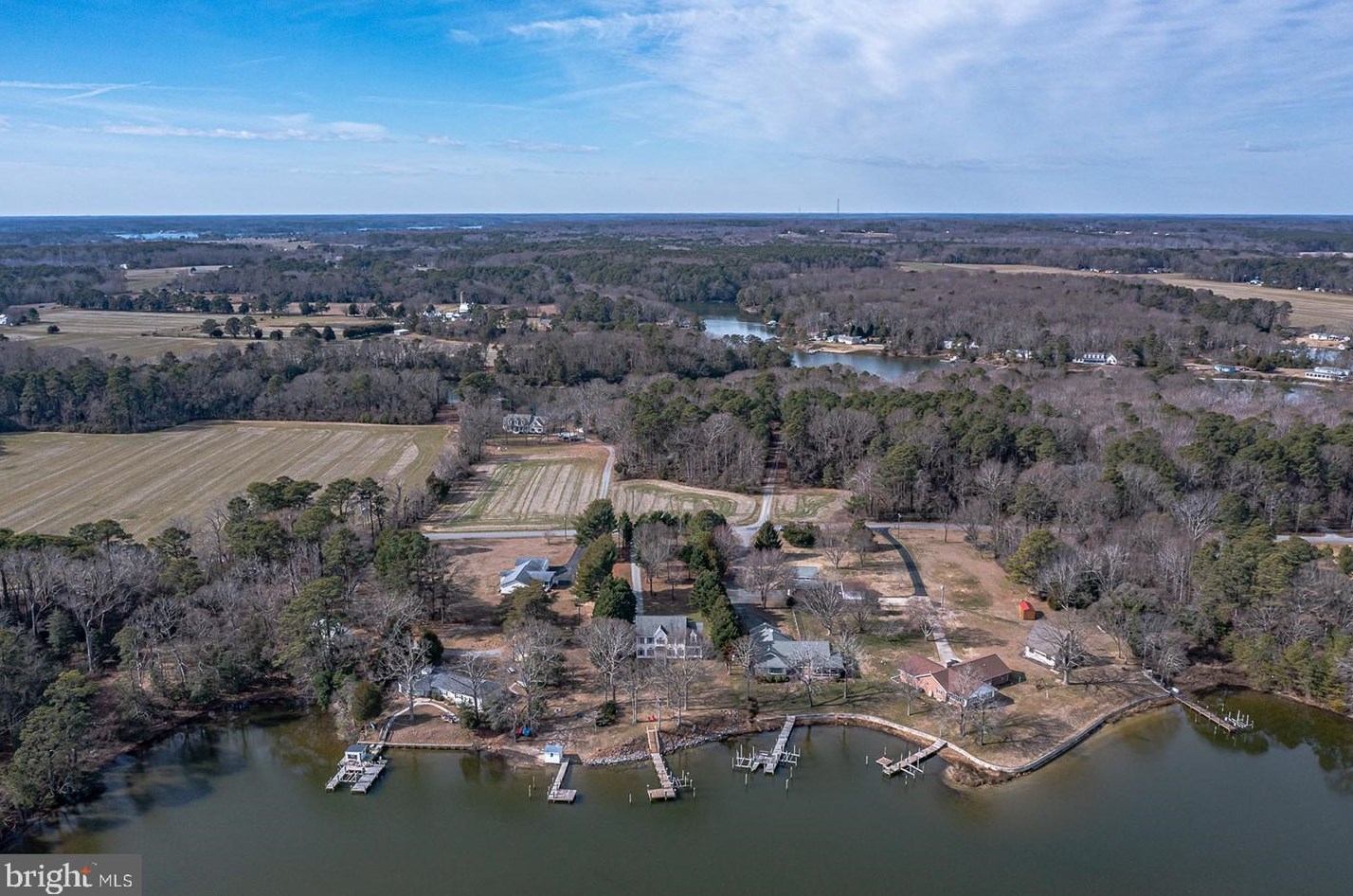 562 Oyster Point Dr, Reedville VA  22539-3604 exterior